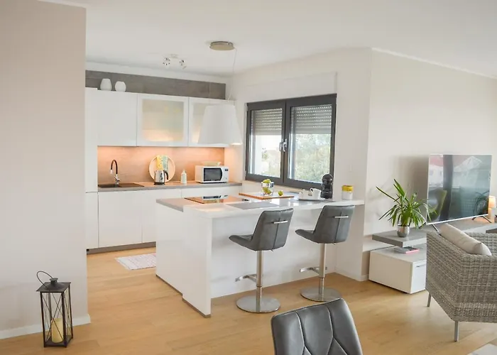 Rova Apartament *